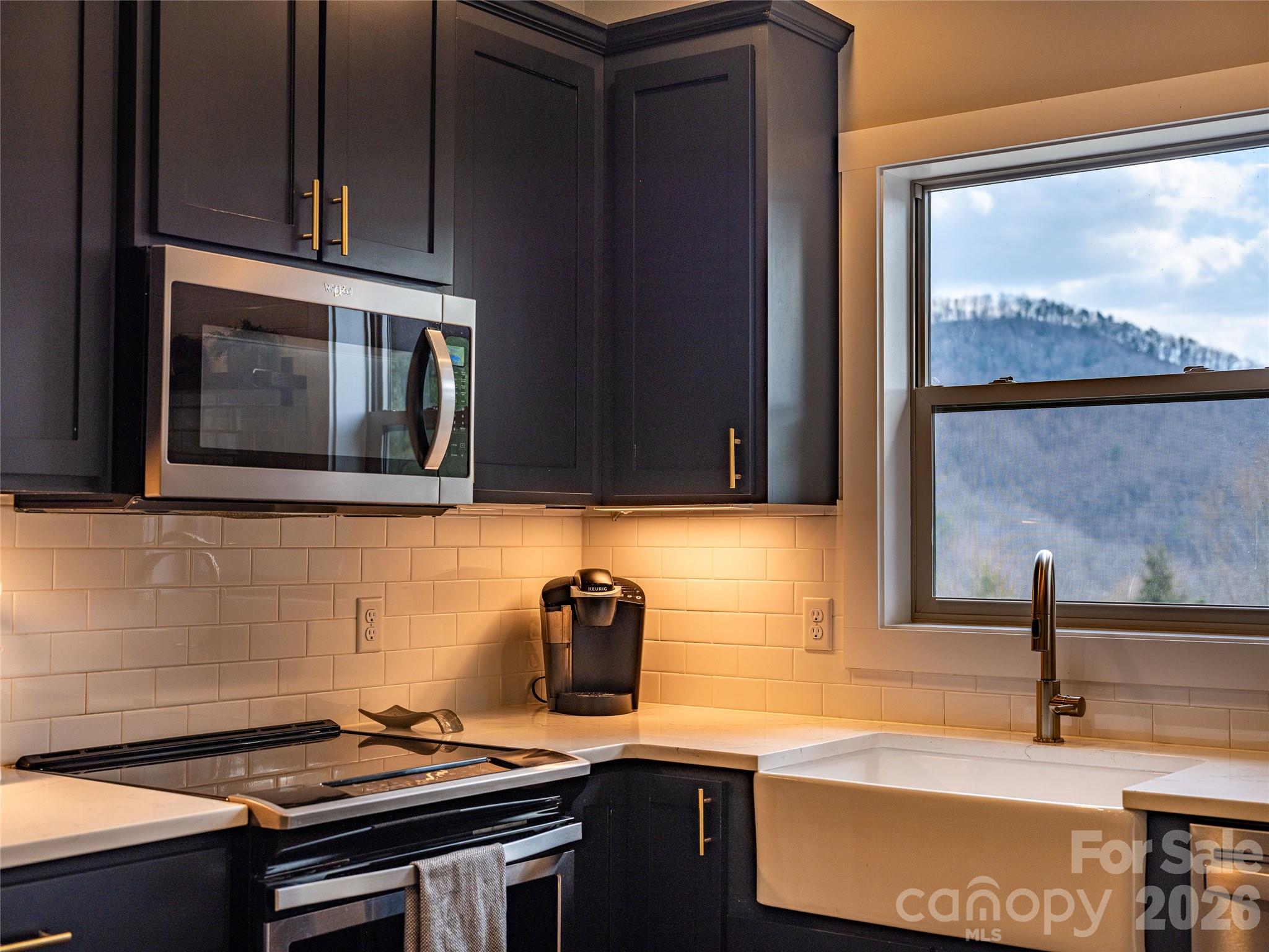 54 Weldon Way Fairview NC 28730