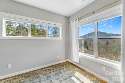 54 Weldon Way Fairview NC 28730