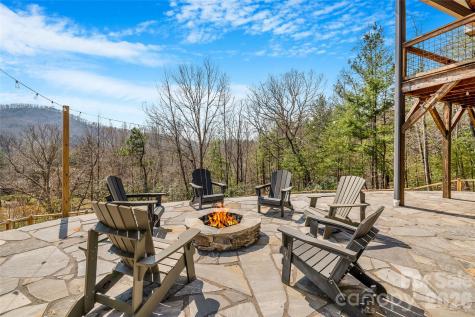 54 Weldon Way Fairview NC 28730