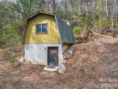54 Weldon Way Fairview NC 28730