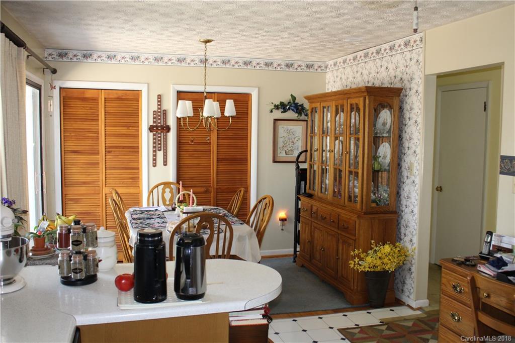 196 Providence Road Asheville NC 28806