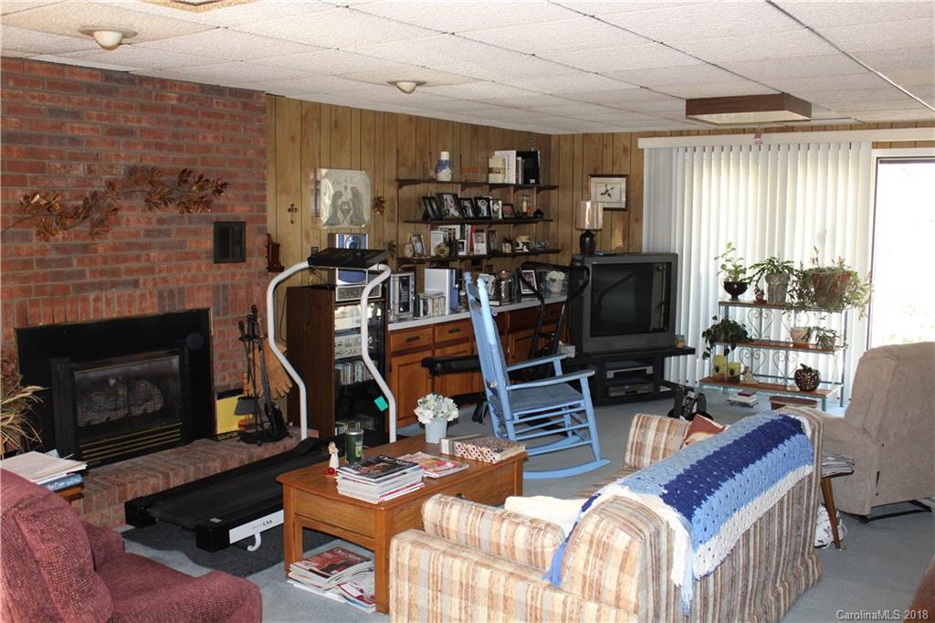 196 Providence Road Asheville NC 28806