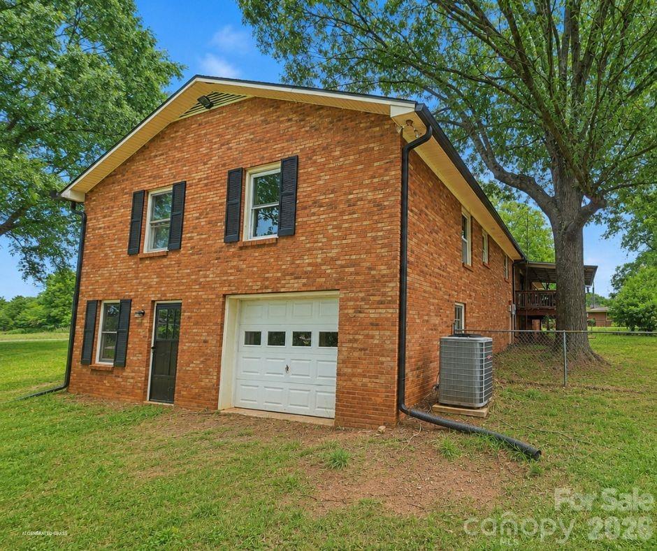 752 Hephzibah Church Road Crouse NC 28033
