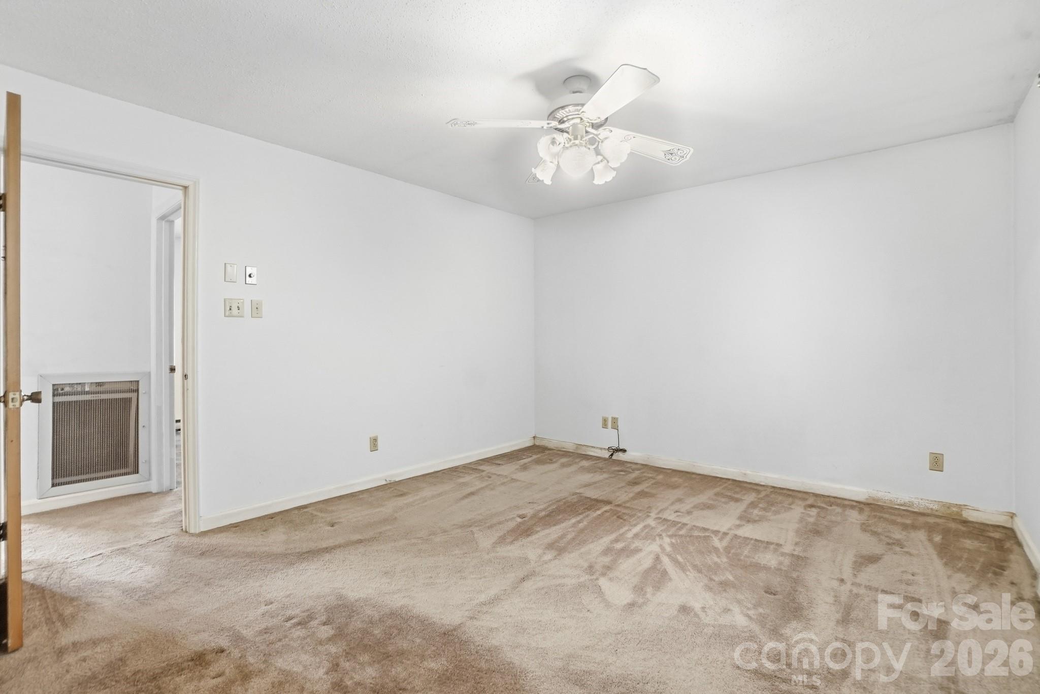 6704 Alanbrook Road Charlotte NC 28215