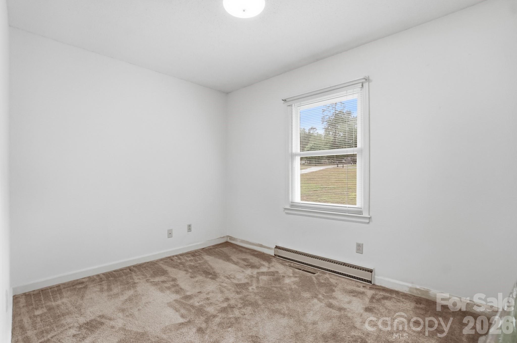 6704 Alanbrook Road Charlotte NC 28215