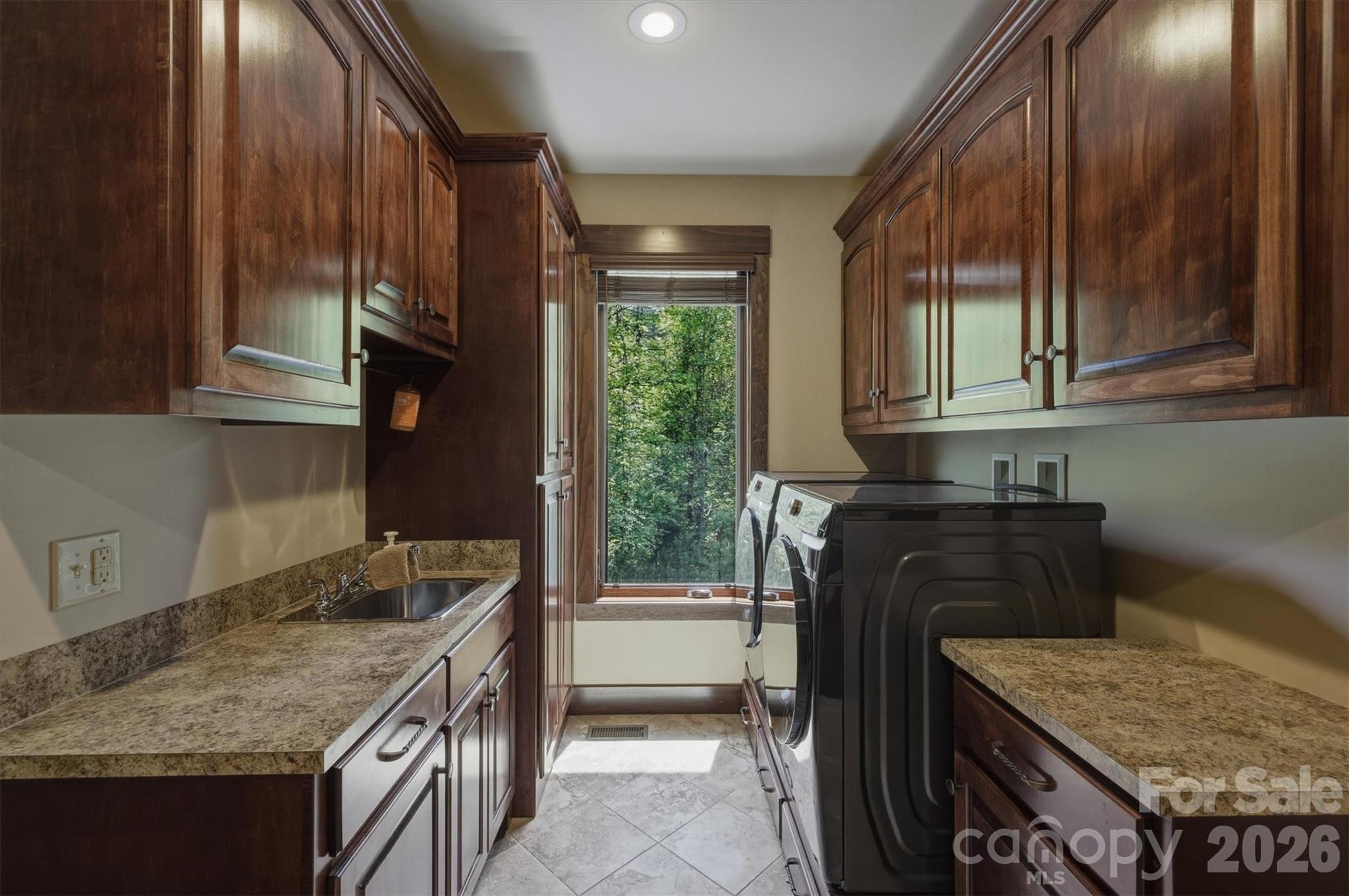 5613 Rocky Falls Lane Lenoir NC 28645