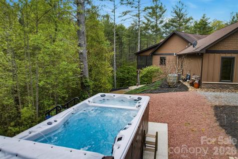 5613 Rocky Falls Lane Lenoir NC 28645