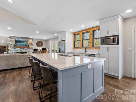 137 Weaver Court Lake Lure NC 28746