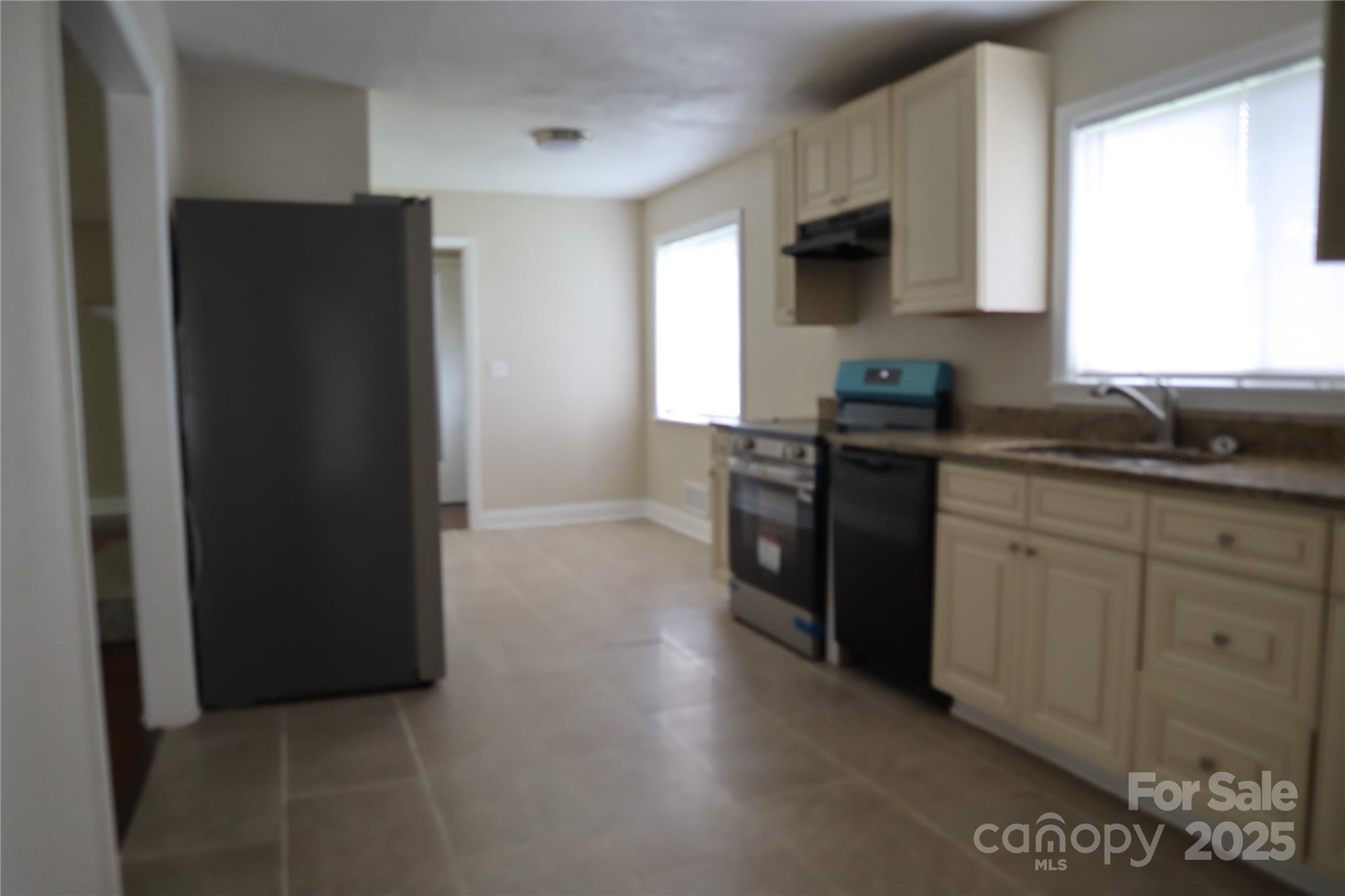 1703 Tyvola Road Charlotte NC 28210