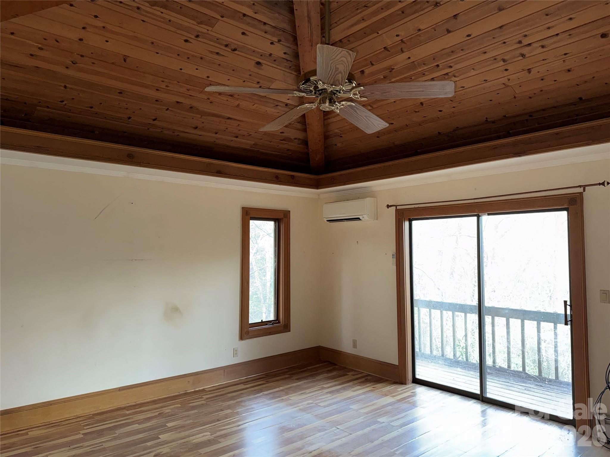 388 Island Creek Road Lake Lure NC 28746