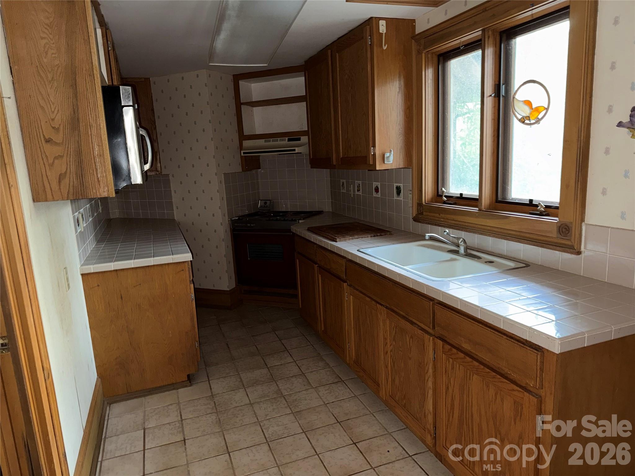 388 Island Creek Road Lake Lure NC 28746