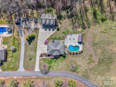 148 Fairway Drive Forest City NC 28043