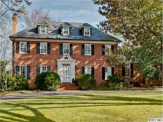 611 Hempstead Place Charlotte NC 28207