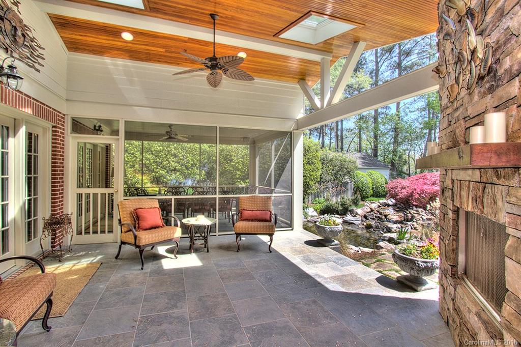1543 Providence Drive Charlotte NC 28211