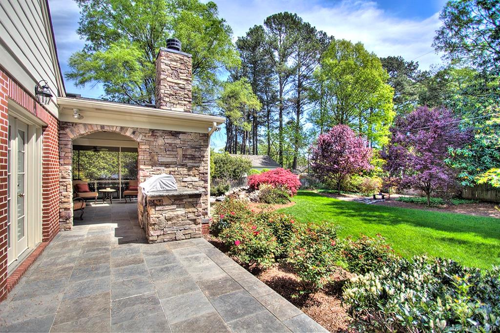 1543 Providence Drive Charlotte NC 28211