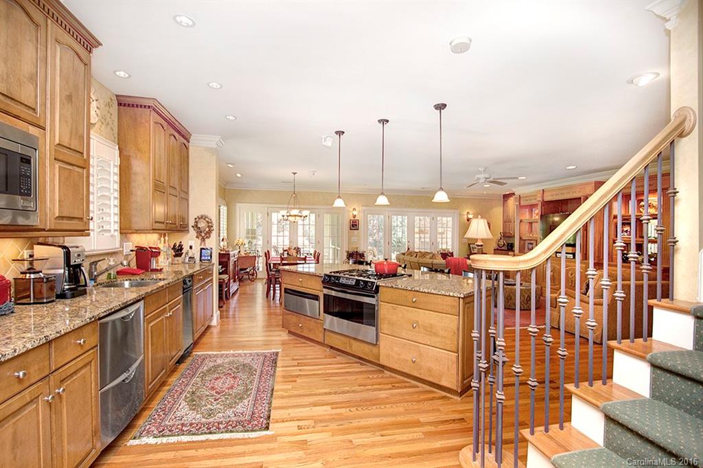 1543 Providence Drive Charlotte NC 28211
