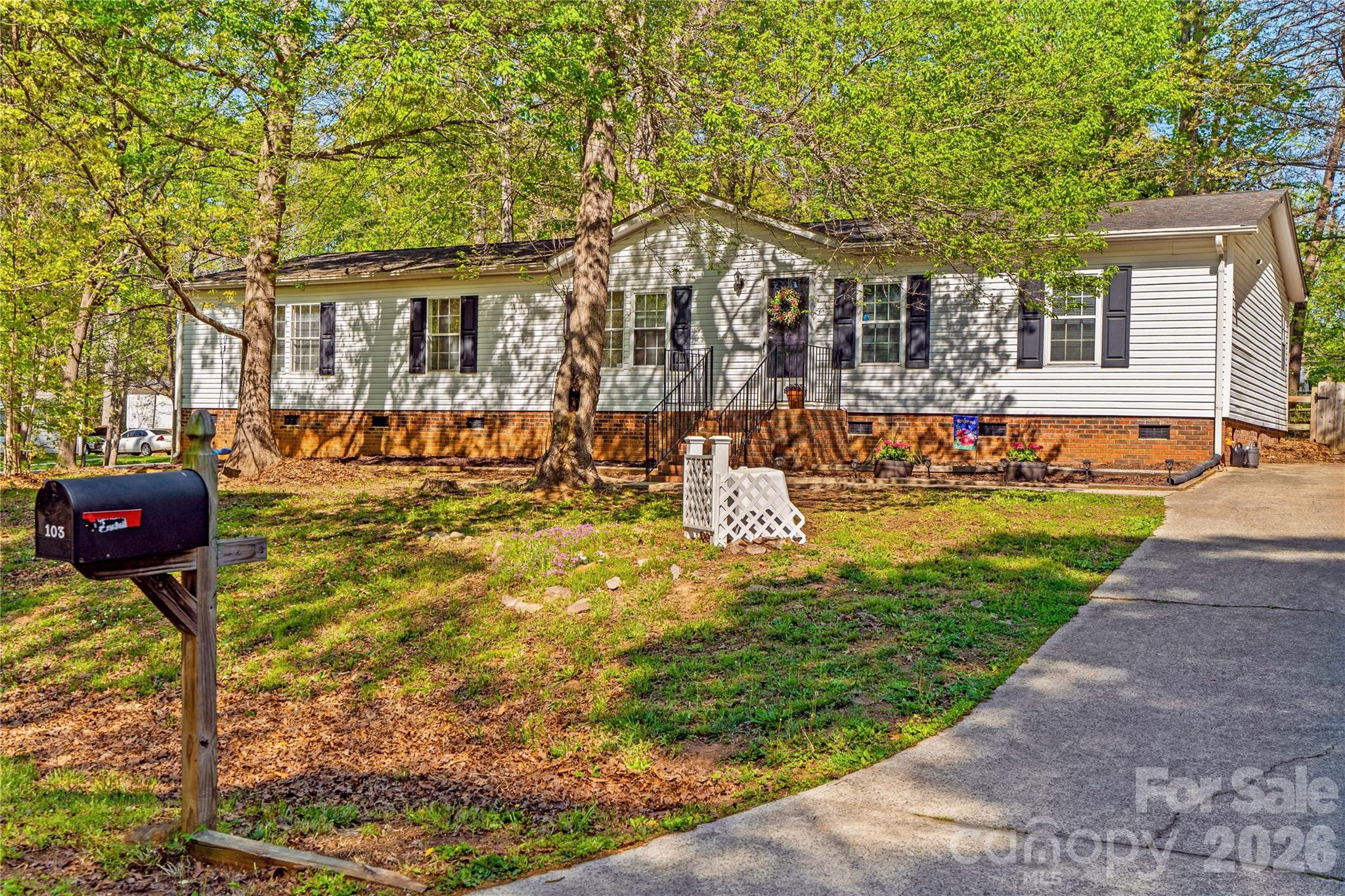 103 Keyside Lane Mooresville NC 28115