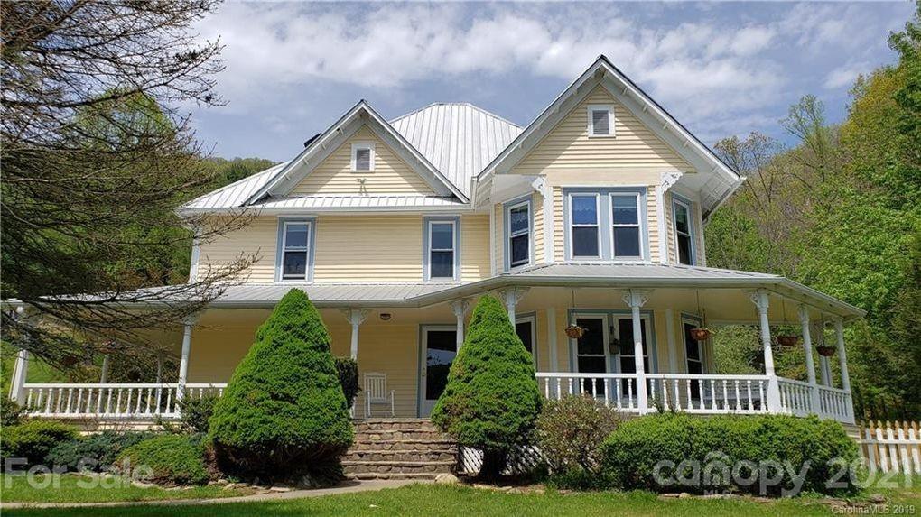 32 Hortons Creek Road Burnsville NC 28714