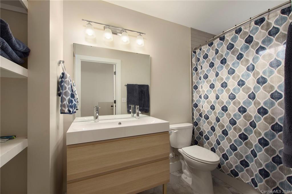 18 Thurland Avenue Asheville NC 28803