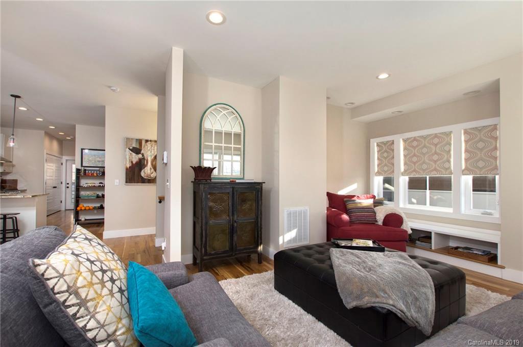 18 Thurland Avenue Asheville NC 28803