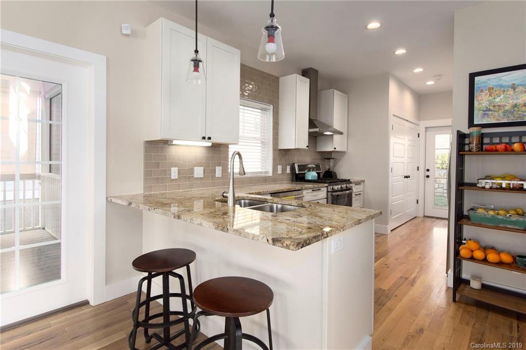 18 Thurland Avenue Asheville NC 28803