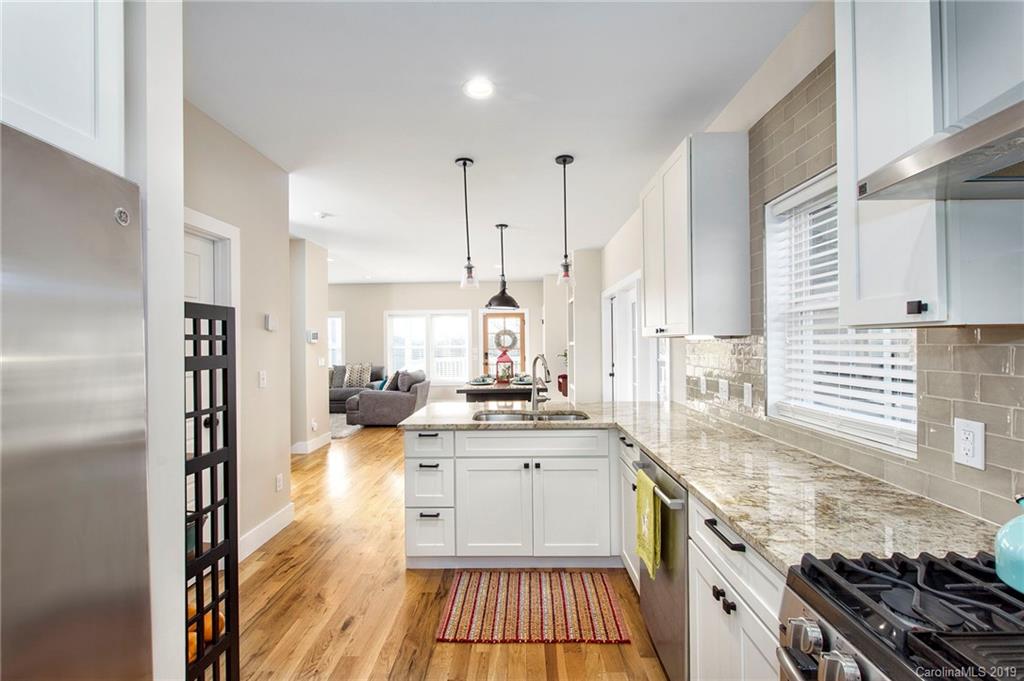 18 Thurland Avenue Asheville NC 28803