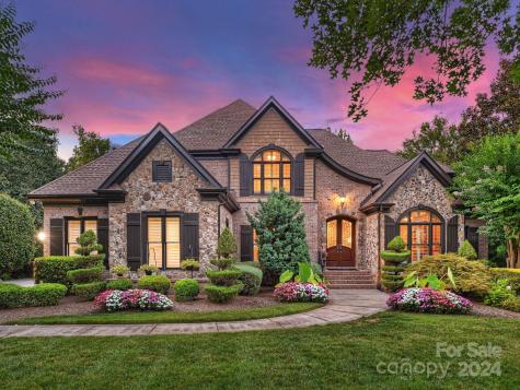 14800 Sydenham Court Charlotte NC 28277