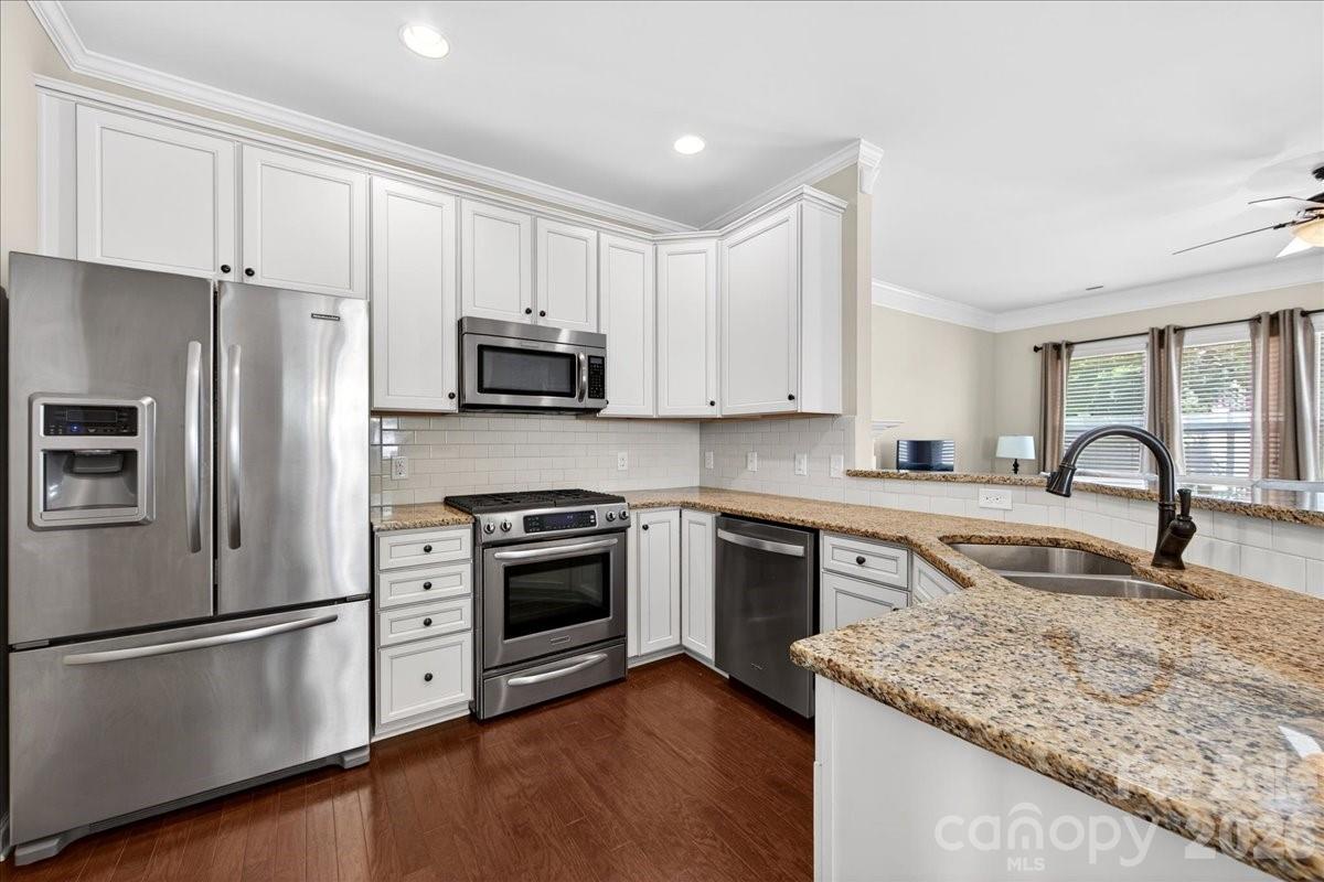 6453 Silver Star Lane Charlotte NC 28210