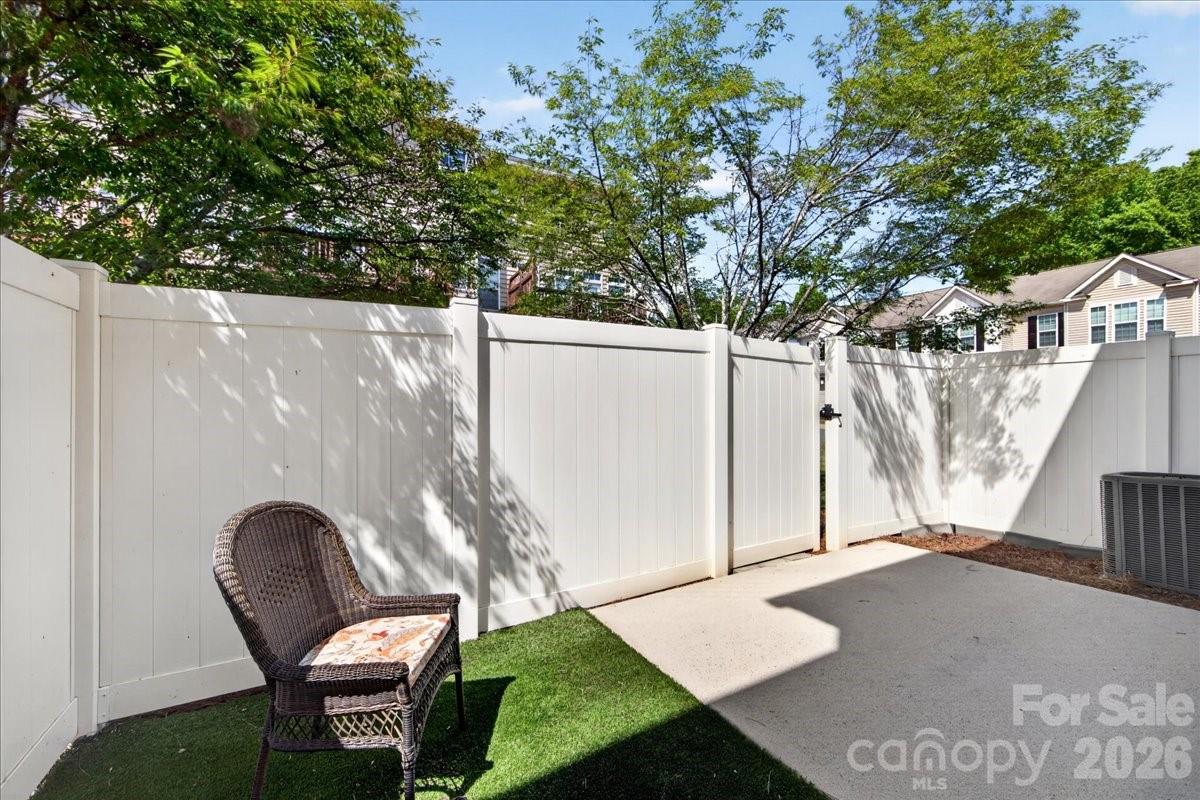 6453 Silver Star Lane Charlotte NC 28210