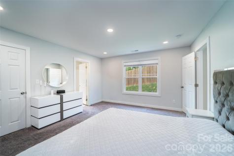 16 Danielbrooke Drive Asheville NC 28806