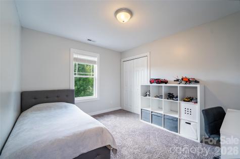 16 Danielbrooke Drive Asheville NC 28806