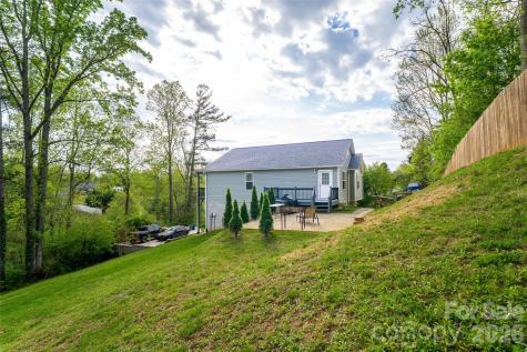 16 Danielbrooke Drive Asheville NC 28806