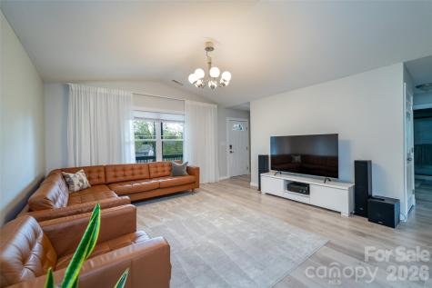 16 Danielbrooke Drive Asheville NC 28806