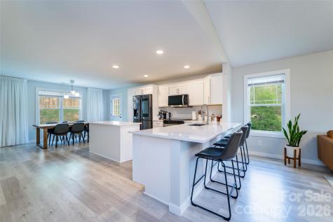 16 Danielbrooke Drive Asheville NC 28806