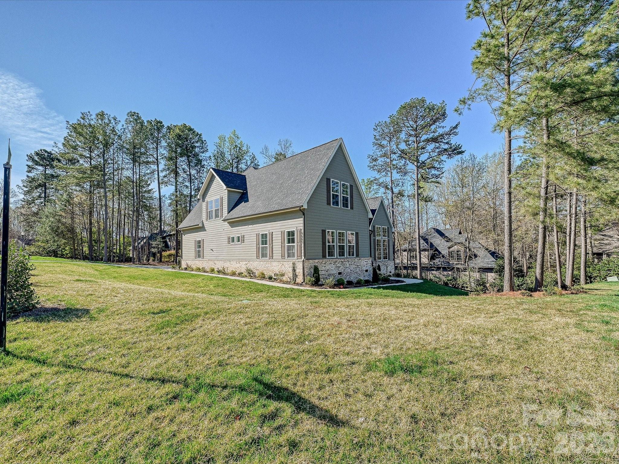 4609 Firethorn Court Denver NC 28037