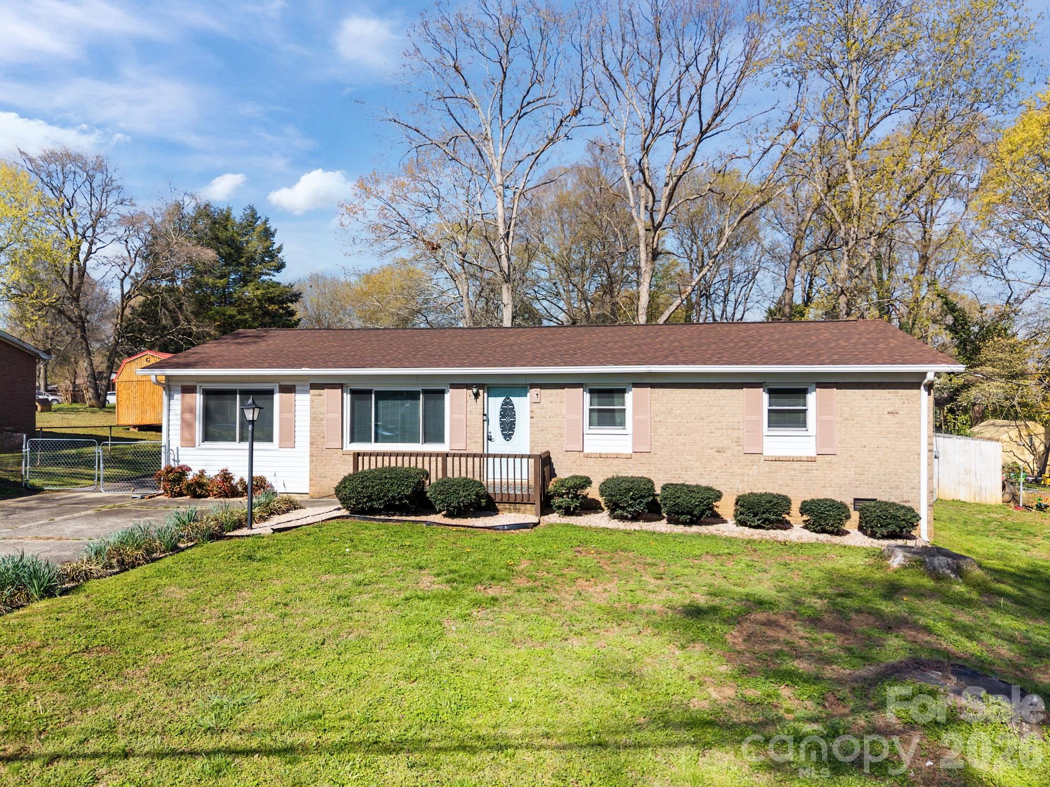 1009 Union Terrace Gastonia NC 28056
