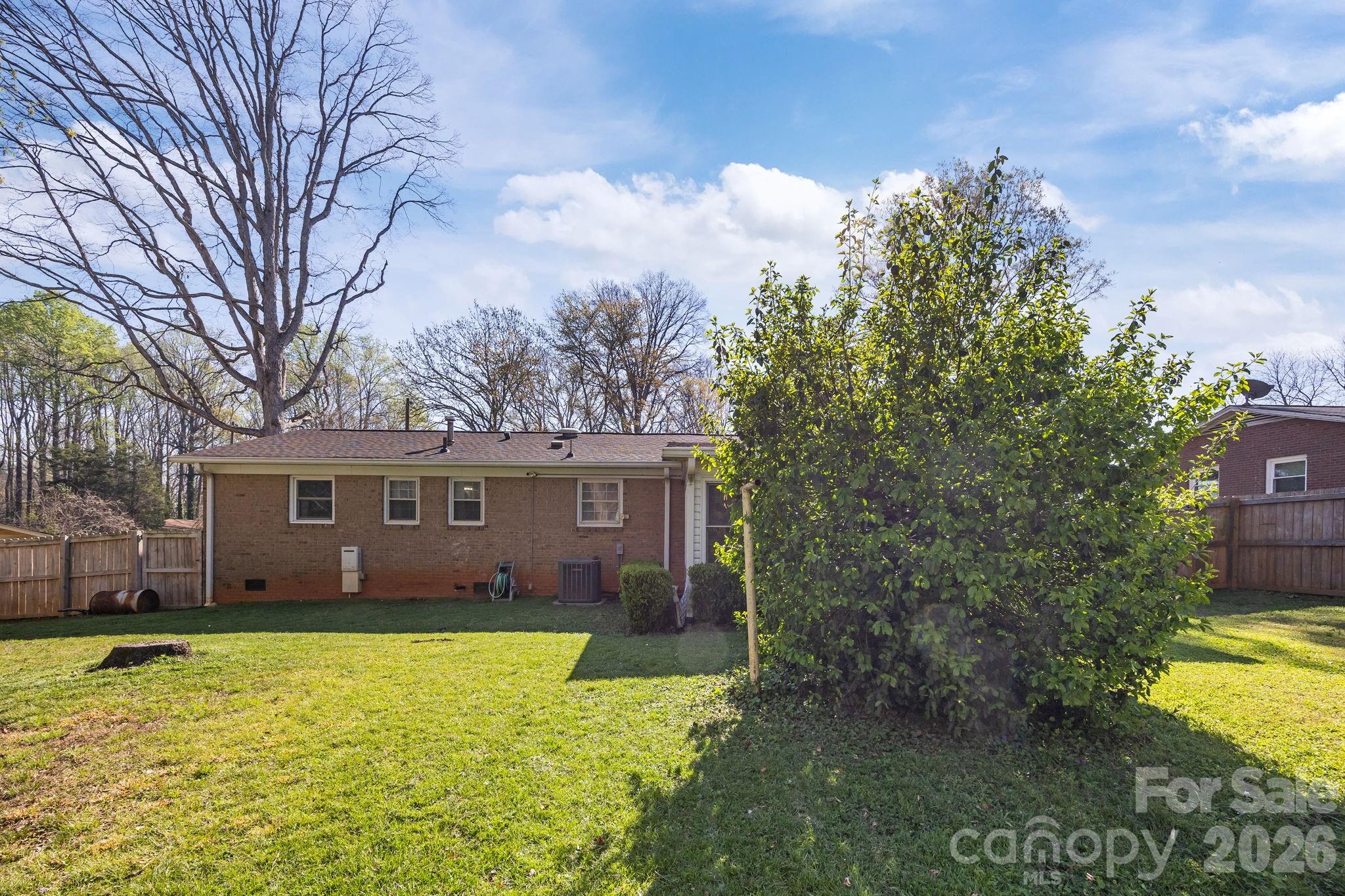 1009 Union Terrace Gastonia NC 28056