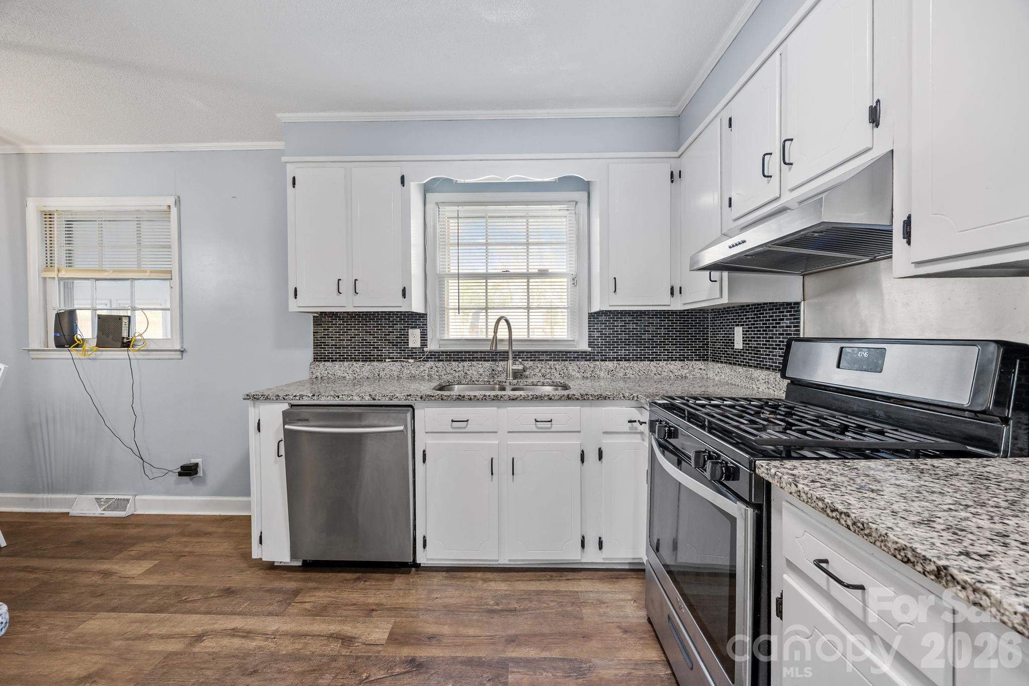 1009 Union Terrace Gastonia NC 28056