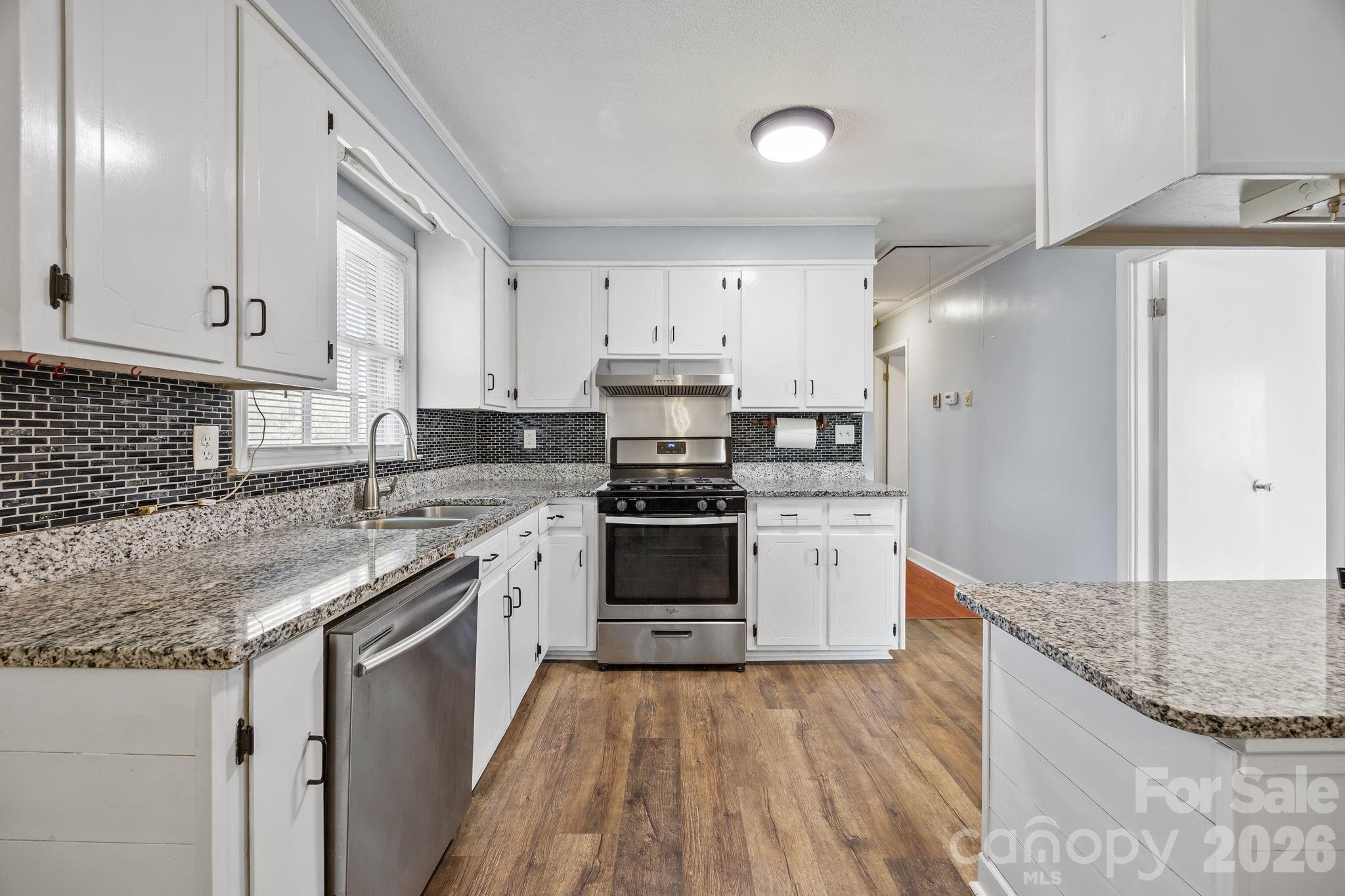 1009 Union Terrace Gastonia NC 28056