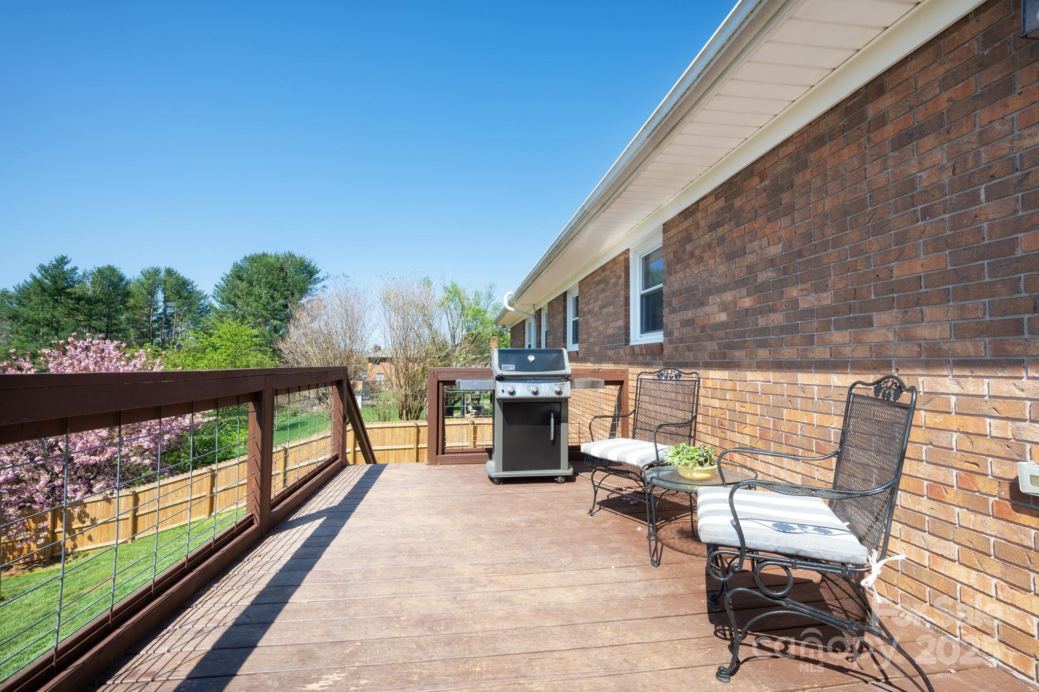58 Braddock Way Asheville NC 28803