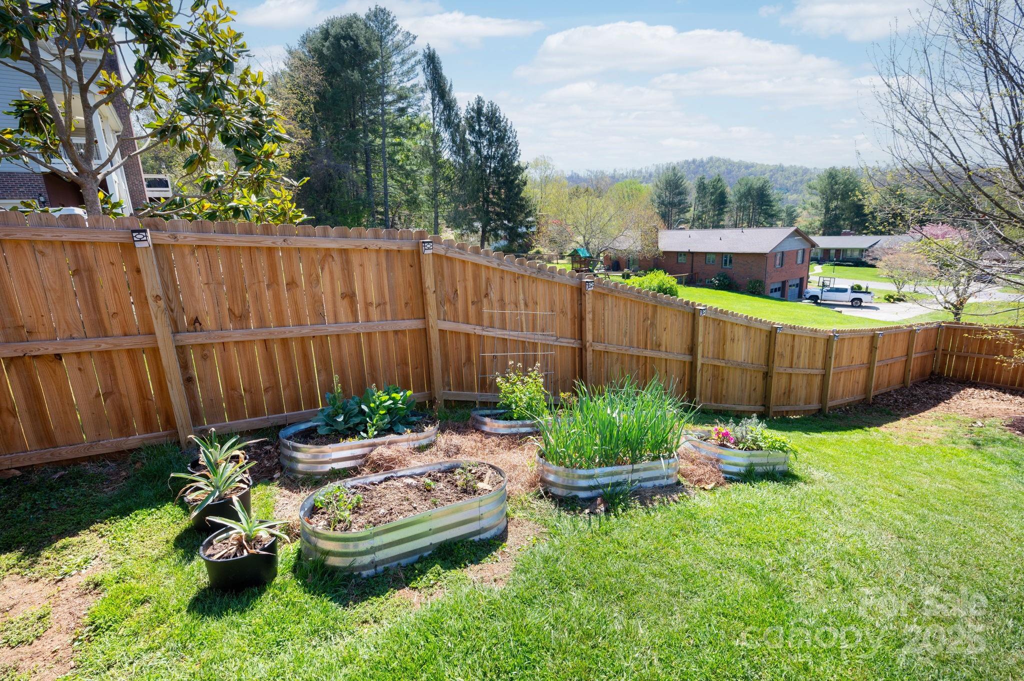 58 Braddock Way Asheville NC 28803