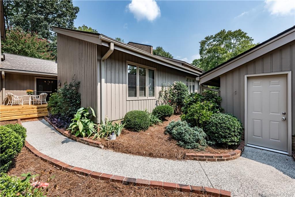 5310 Wingedfoot Road Charlotte NC 28226