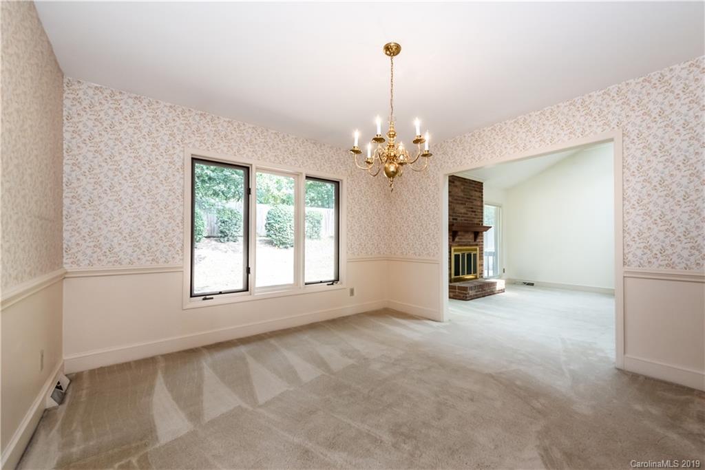 5310 Wingedfoot Road Charlotte NC 28226