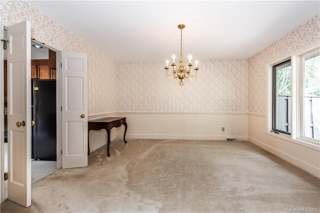 5310 Wingedfoot Road Charlotte NC 28226