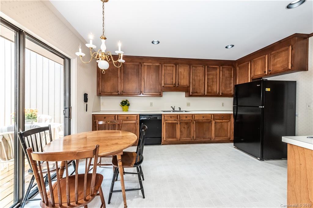 5310 Wingedfoot Road Charlotte NC 28226