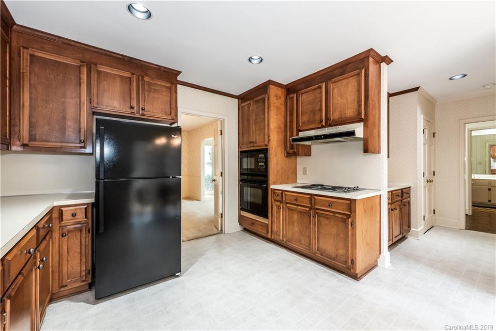 5310 Wingedfoot Road Charlotte NC 28226