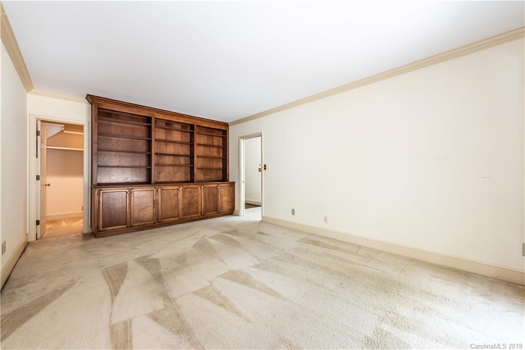 5310 Wingedfoot Road Charlotte NC 28226