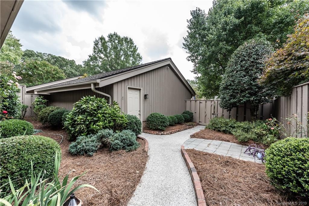 5310 Wingedfoot Road Charlotte NC 28226