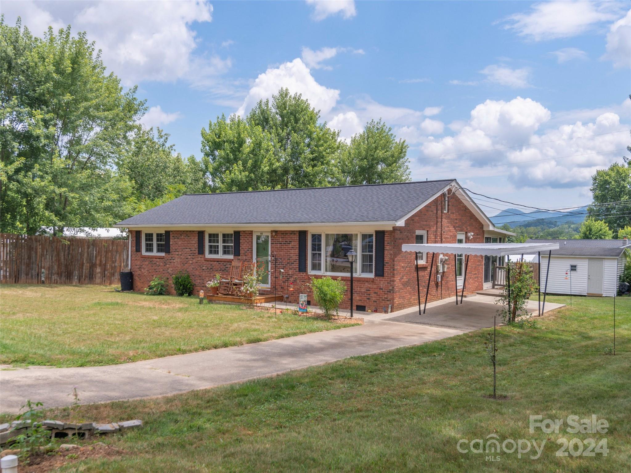 44 Woodview Drive Waynesville NC 28786
