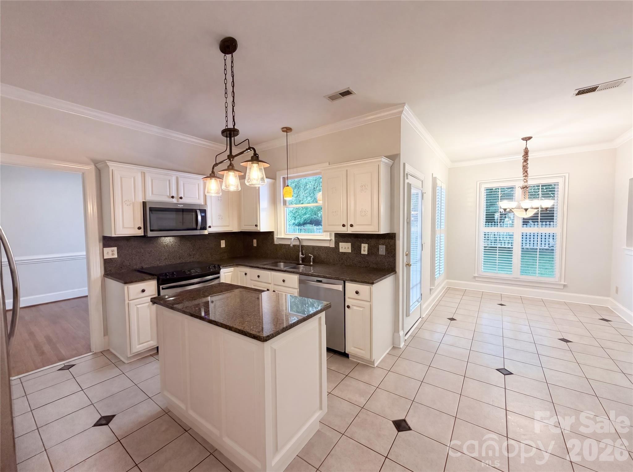 7906 Elphin Court Charlotte NC 28270